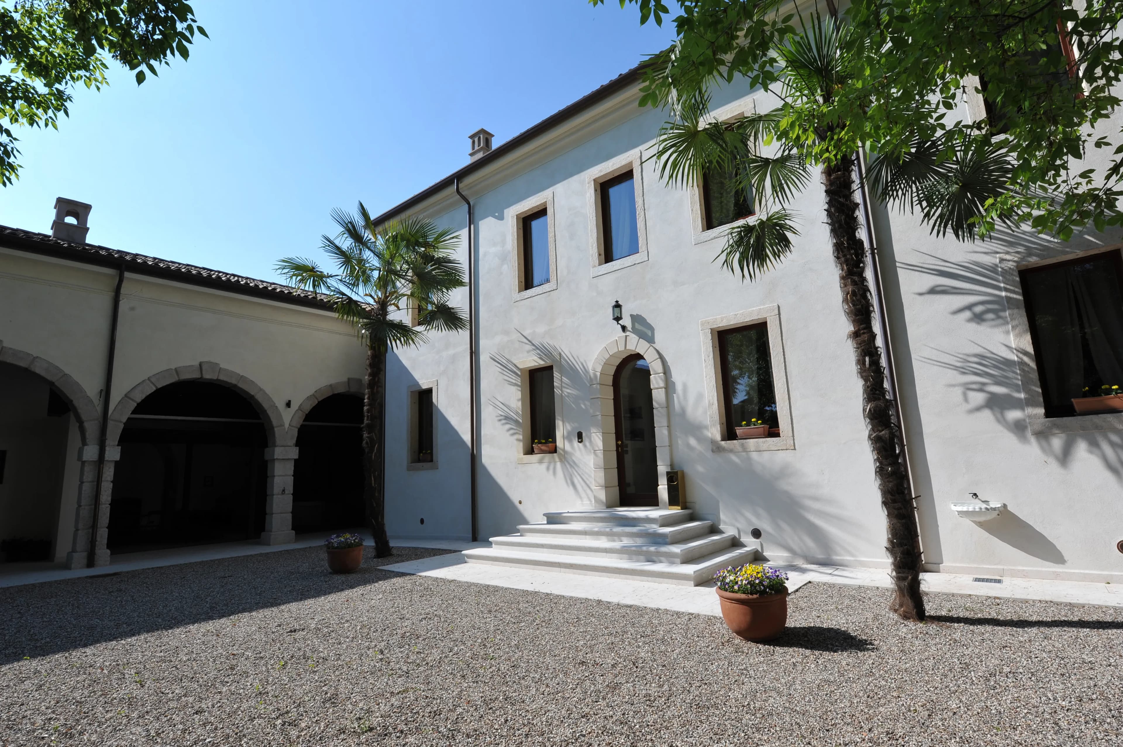 Detached villa + B&B in Costermano del Garda