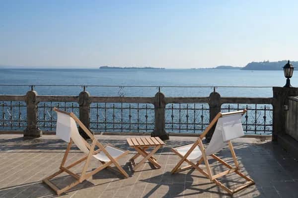 Lakefront Villa Opportunity in Gardone Riviera with Panoramic Terrace & Private Access