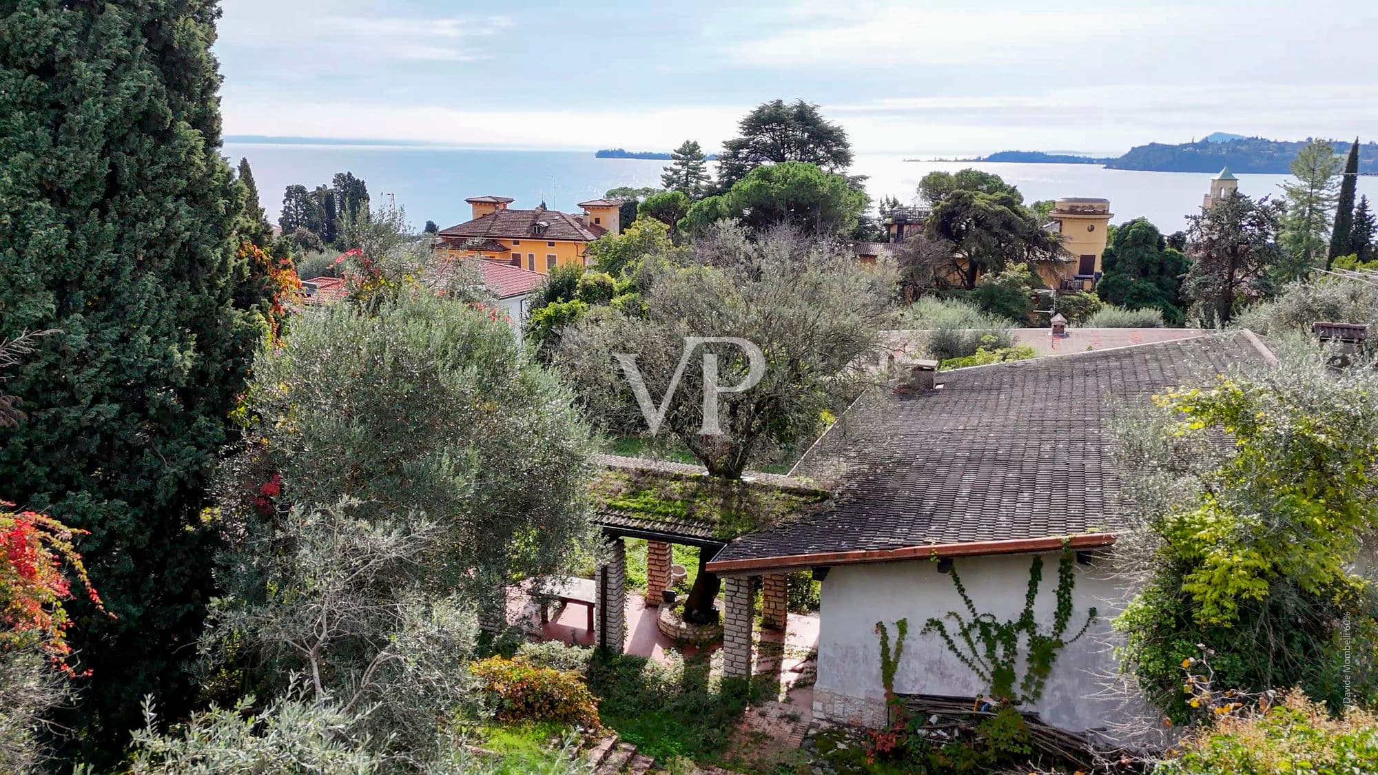 Luxury New-Build Villa in Gardone Riviera with Lake View, Spa & Pools