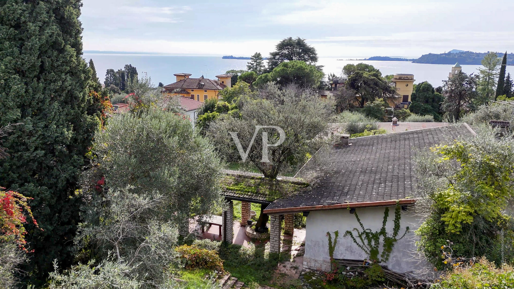 Luxury New-Build Villa in Gardone Riviera with Lake View, Spa & Pools